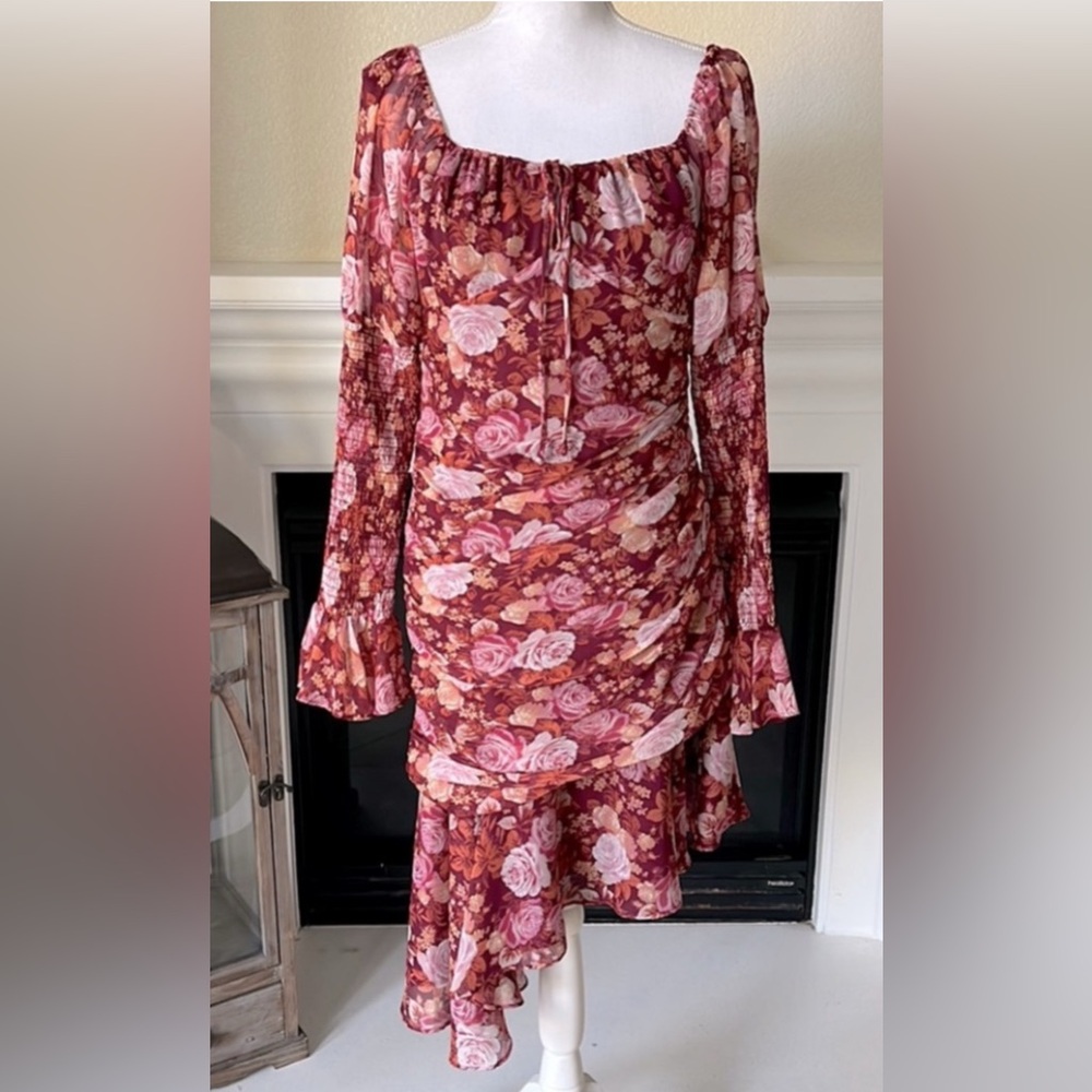 WAYF Floral Long Sleeve Dress